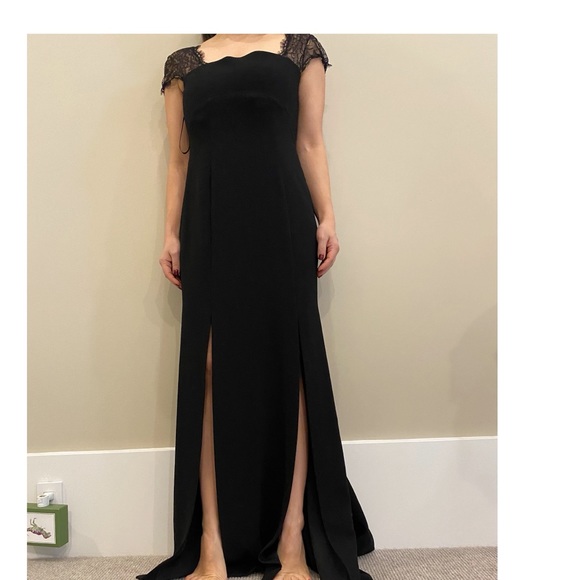 BCBG BLACK GOWN - Picture 2 of 6